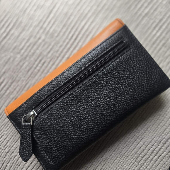 Harley-Davidson Women's Tan and Black Leather Bag and Wallet - Picture 10 of 11